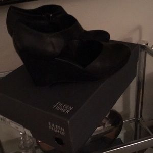Eileen Fisher Black Niche Mary Jane style